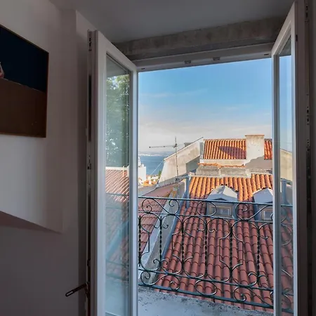 Flh Sao Jorge Castle Flat 公寓